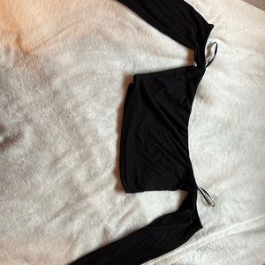 Off the shoulder Crop